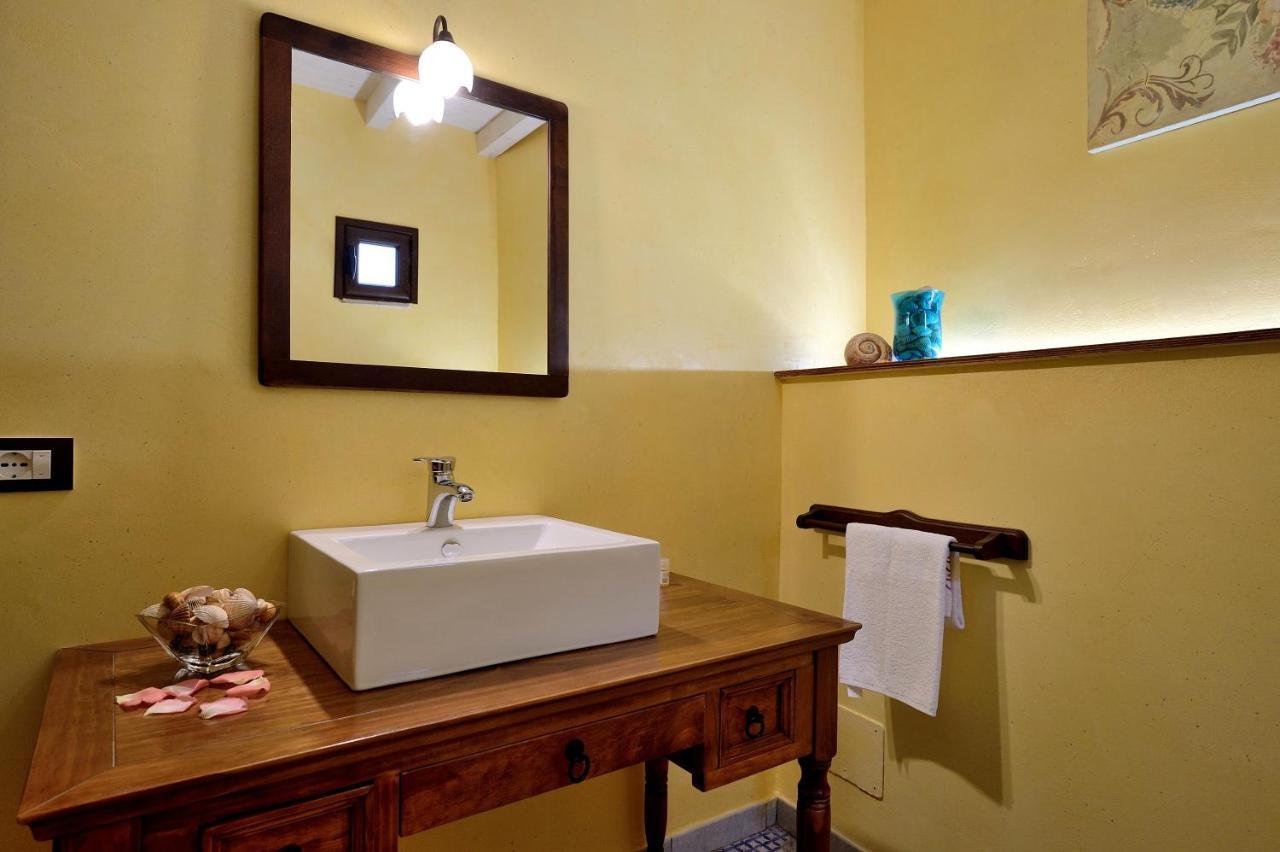 Lumie Di Sicilia Bed and Breakfast Porto Empedocle Eksteriør billede