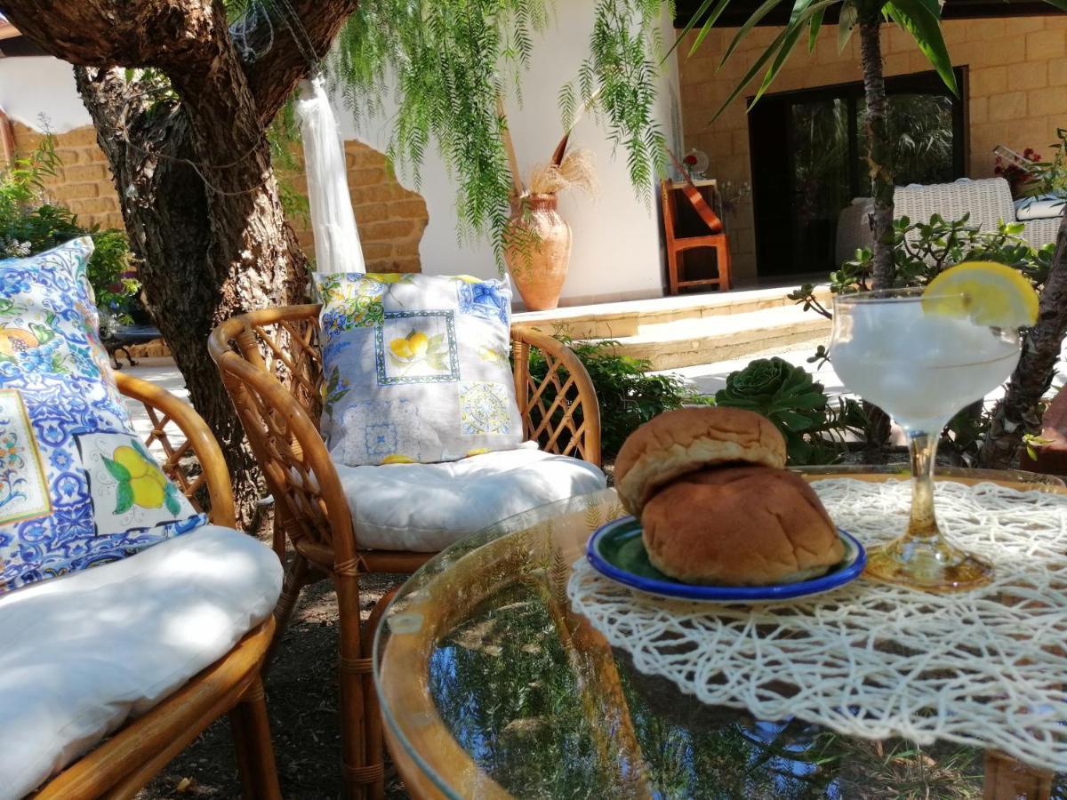 Lumie Di Sicilia Bed and Breakfast Porto Empedocle Eksteriør billede